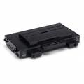 A high-resolution, centered hero shot of a single Xerox 106R00684 toner cartridge against a pure white background.